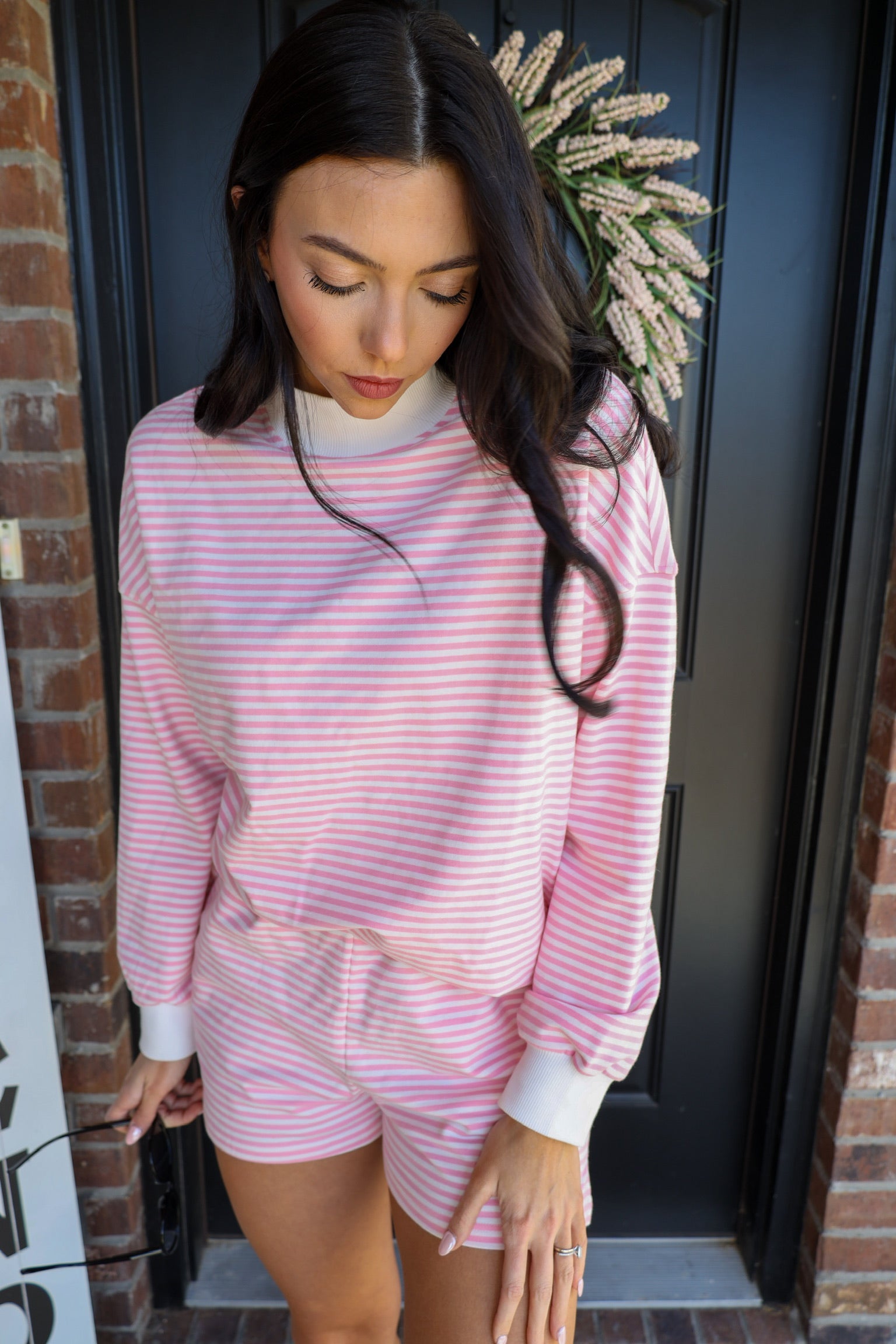 Oversized Mock Neck Stripped Sweatshirt